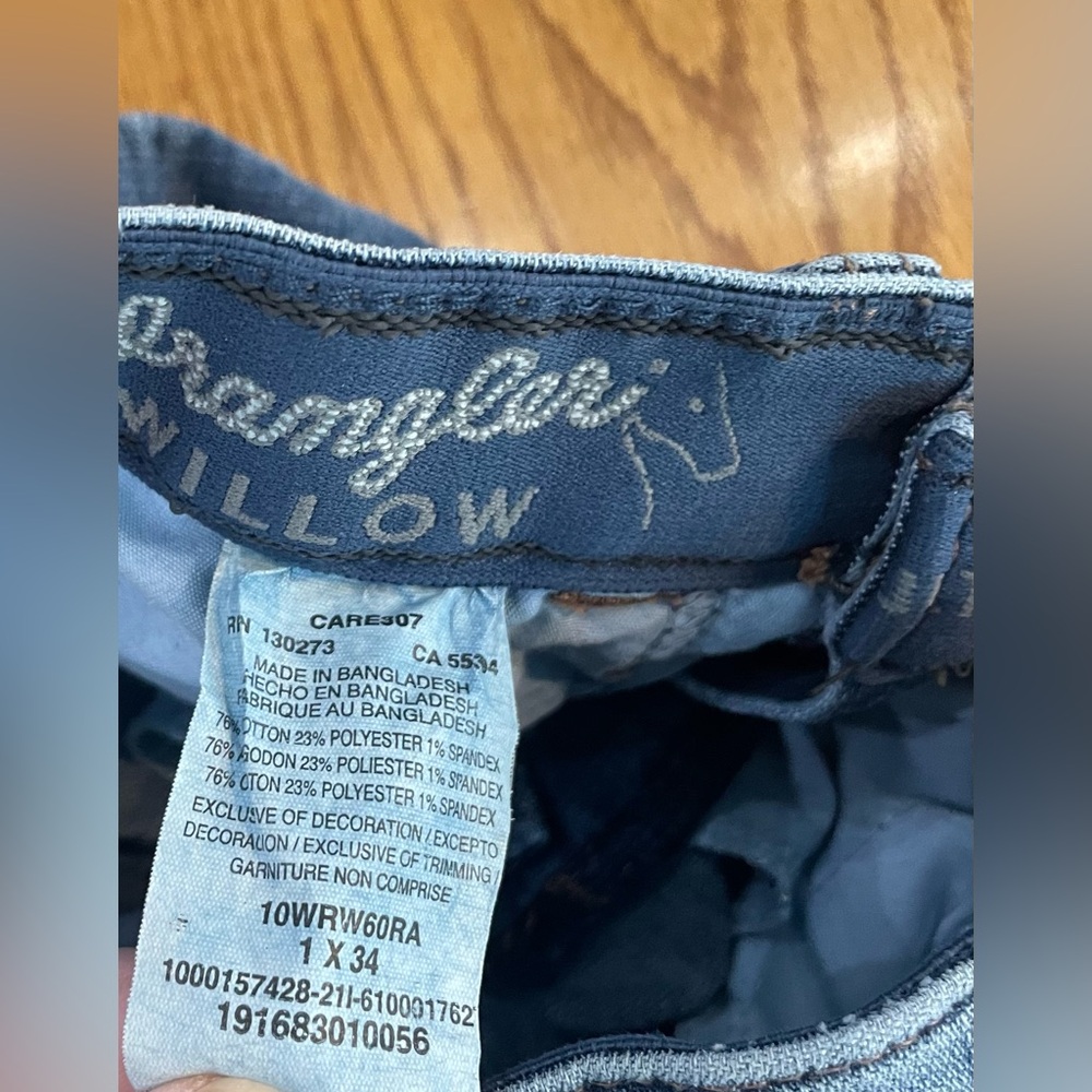 Wrangler Willow Ultimate Riding Boot Cut Jeans- size 1/34 - Picture 11 of 13